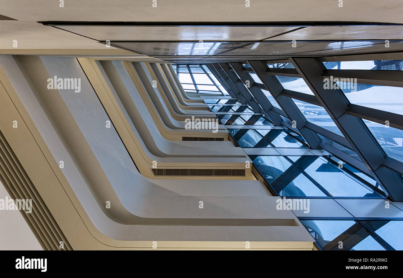 Innenraum der Jockey Club Innovation Turm an der Hong Kong Polytechnic University Stockfoto