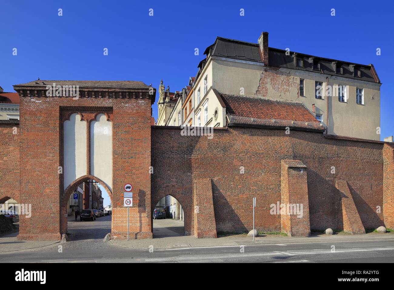Polen - Großpolen - Torun - Verteidigung Mauern der Altstadt und Philadelphia Boulevard Stockfoto