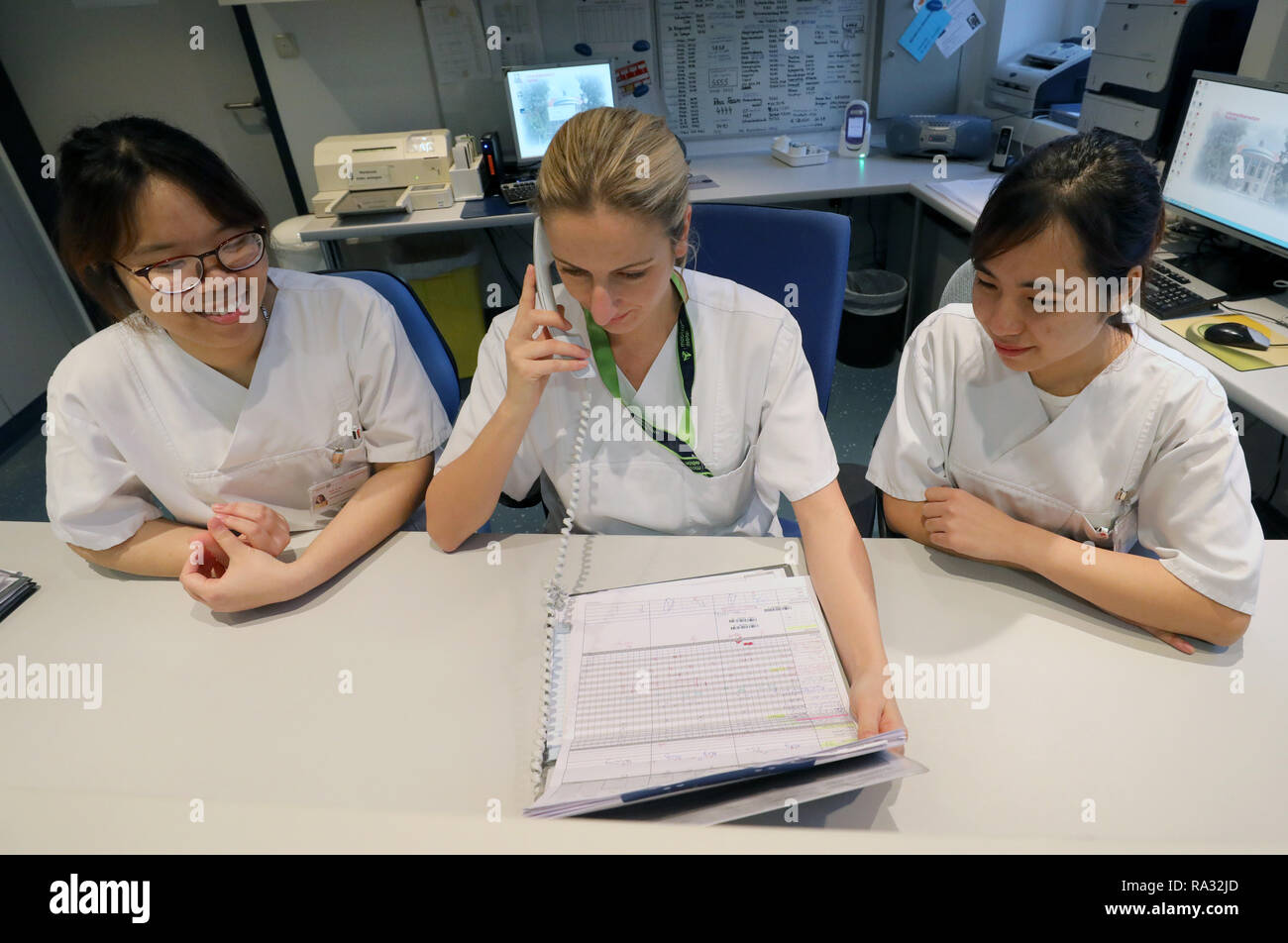 Wie Nennt Man Krankenschwestern Heute Krankenschwestern in der ausbildung -Fotos und -Bildmaterial in hoher