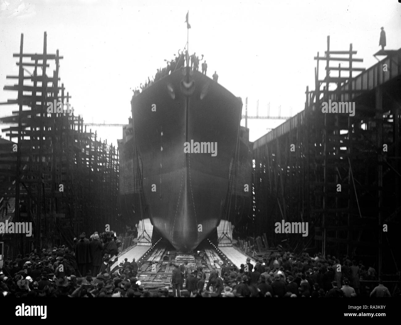 Einleitung der U.S.S. Mississippi in Newport News, Virginia Ca. 1917 Stockfoto