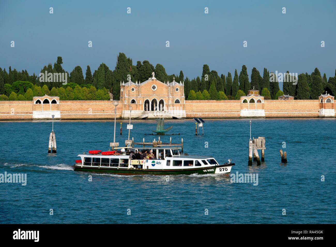 Blick auf den Friedhof Insel San Michele, Venedig, Venetien, Italien Stockfoto