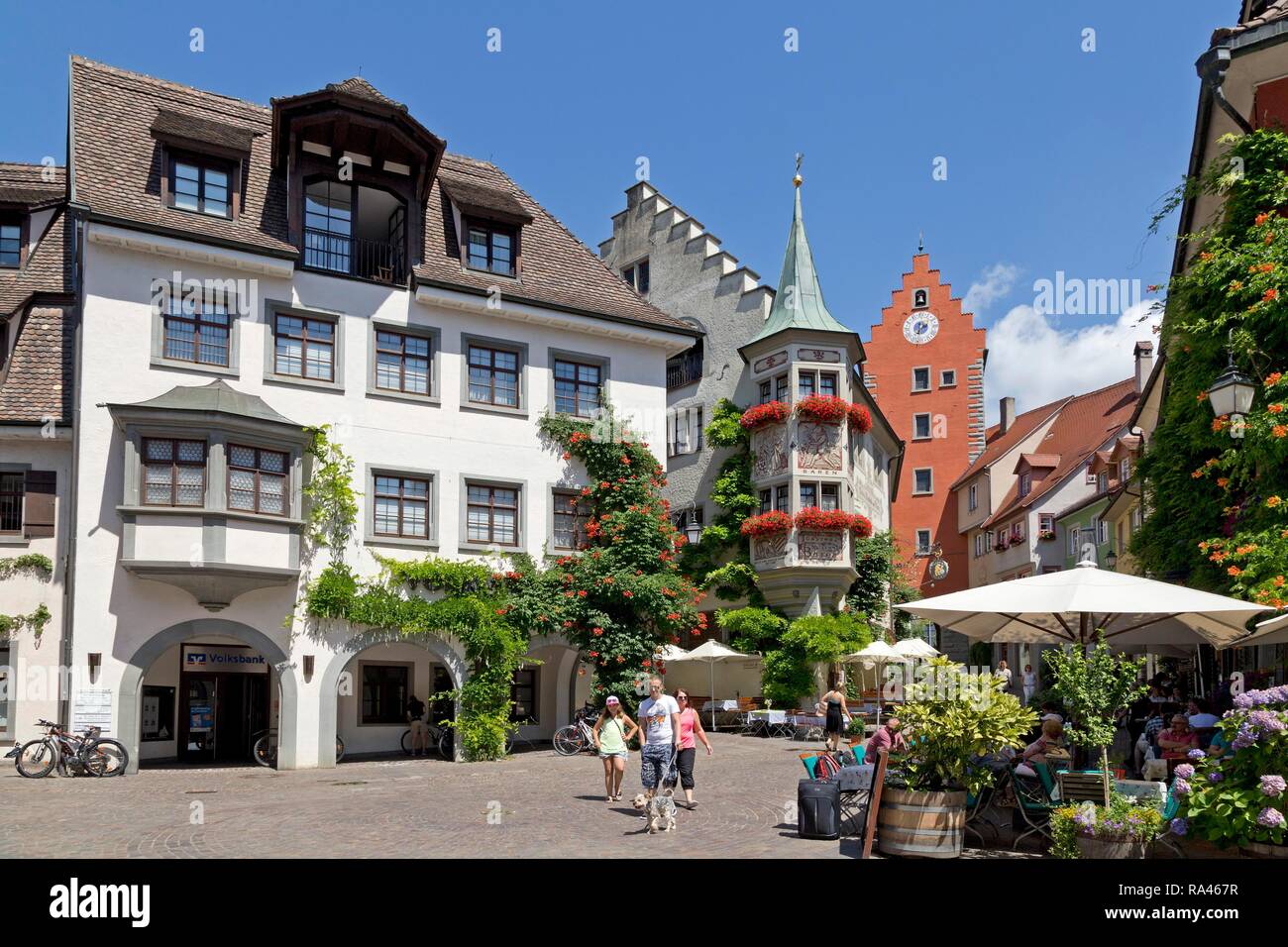 Marktplatz mit Obertor, Oberstadt, Meersburg, Bodensee, Baden-Württemberg, Deutschland Stockfoto