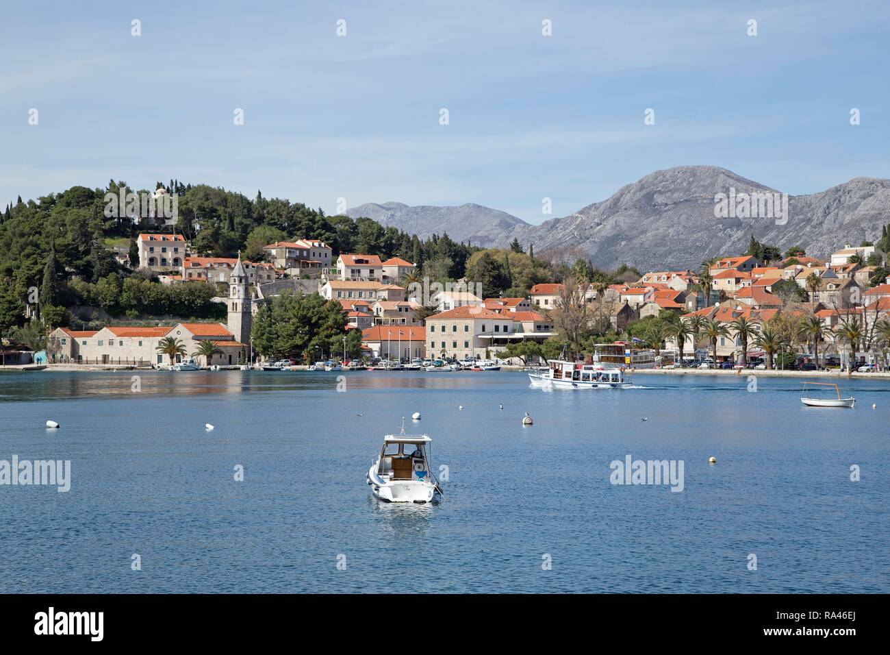 Küstenstadt Cavtat in der Nähe von Dubrovnik, Dalmatien, Kroatien Stockfoto Küstenstadt Cavtat in der Nähe von Dubrovnik, Dalmatien, Kroatien Stockfoto
