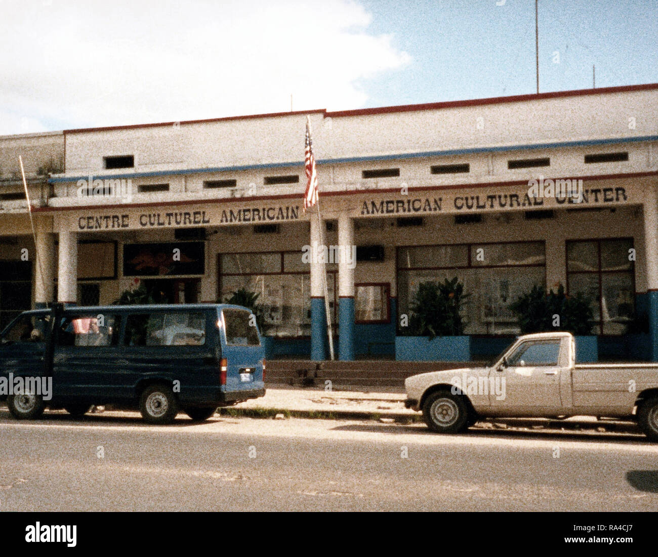 Bujumbura, Burundi - Bürogebäude zugelassen zu einer Nicht-US Verwaltungseinrichtung - 1986 Stockfoto