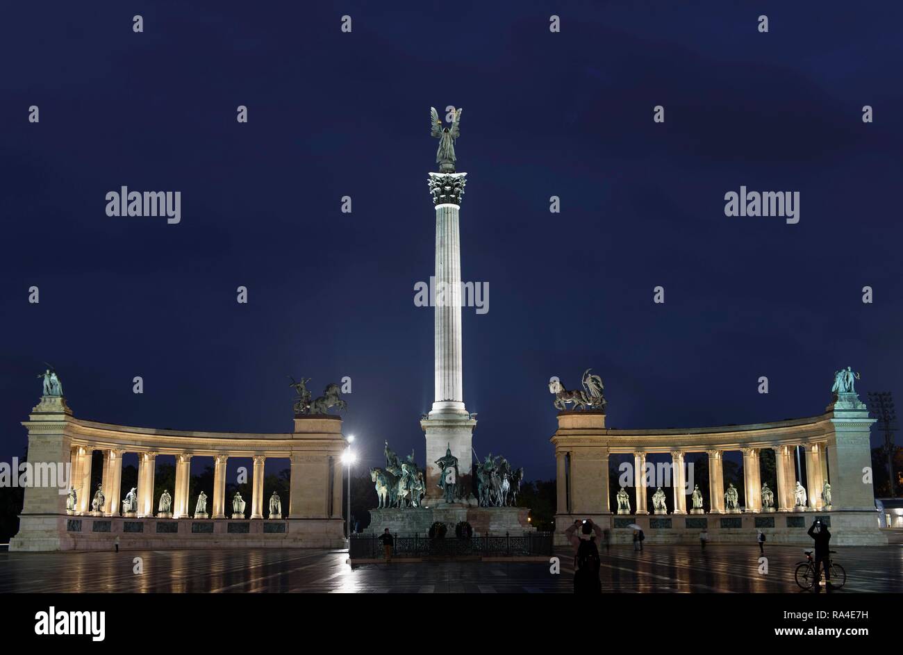 Millenium Monument am Heldenplatz Hösök tere, Budapest, Ungarn Stockfoto