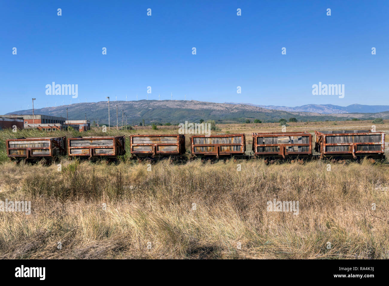 Montenegro - Abgenutzt wagen, in der Vergangenheit für Salz, verlassenen im Naturpark Solana (Ulcinj Ulcinj Saline) Stockfoto