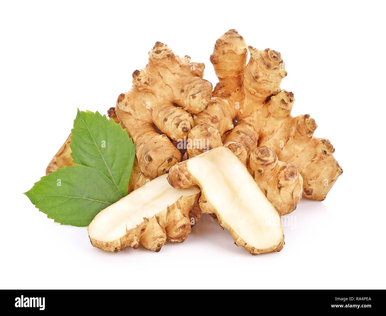 Topinambur auf weißem Hintergrund Stockfoto