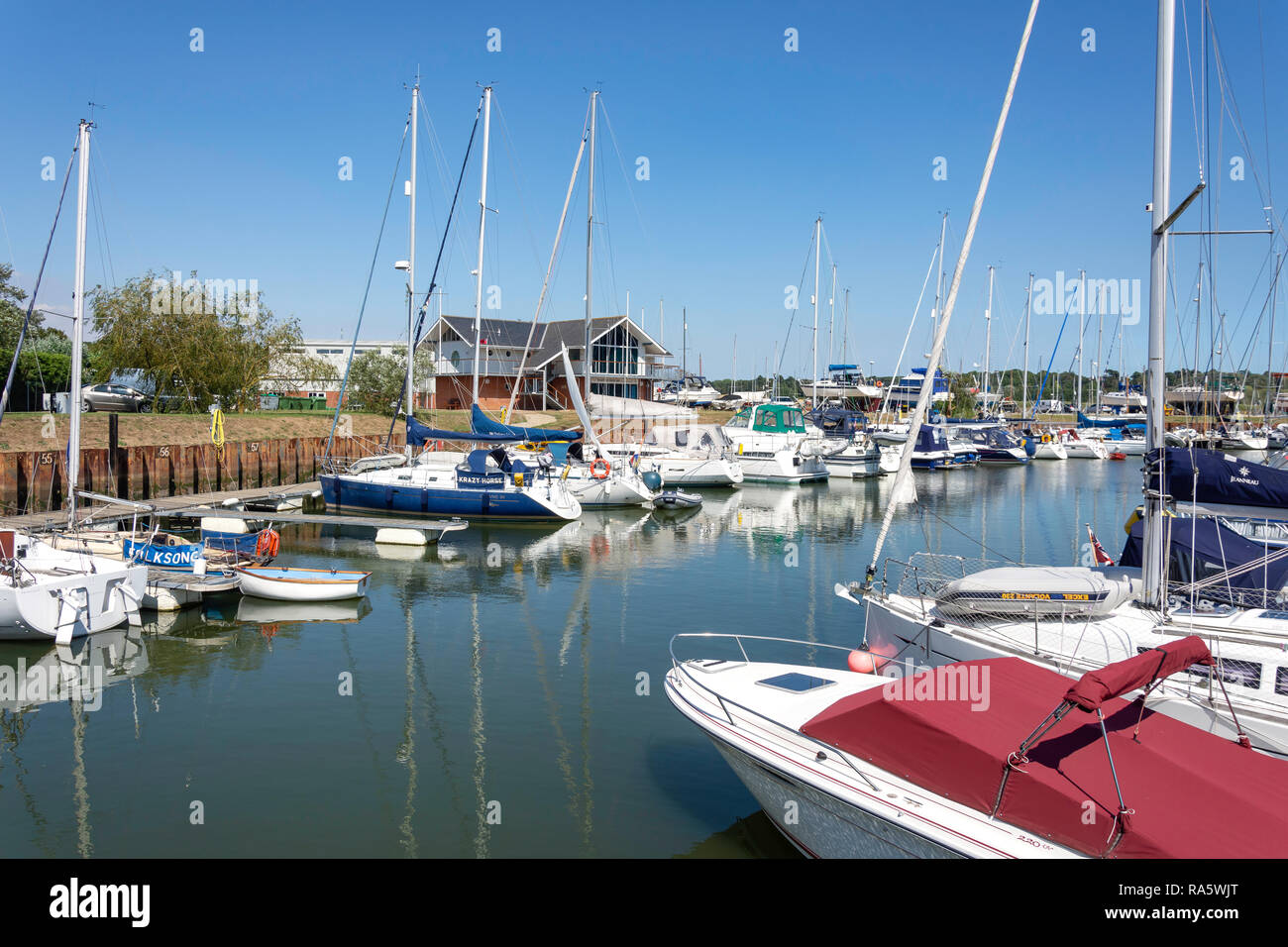Tidemill Yacht Hafen, Flut Mühle Weg, Woodbridge, Suffolk, England, Vereinigtes Königreich Stockfoto