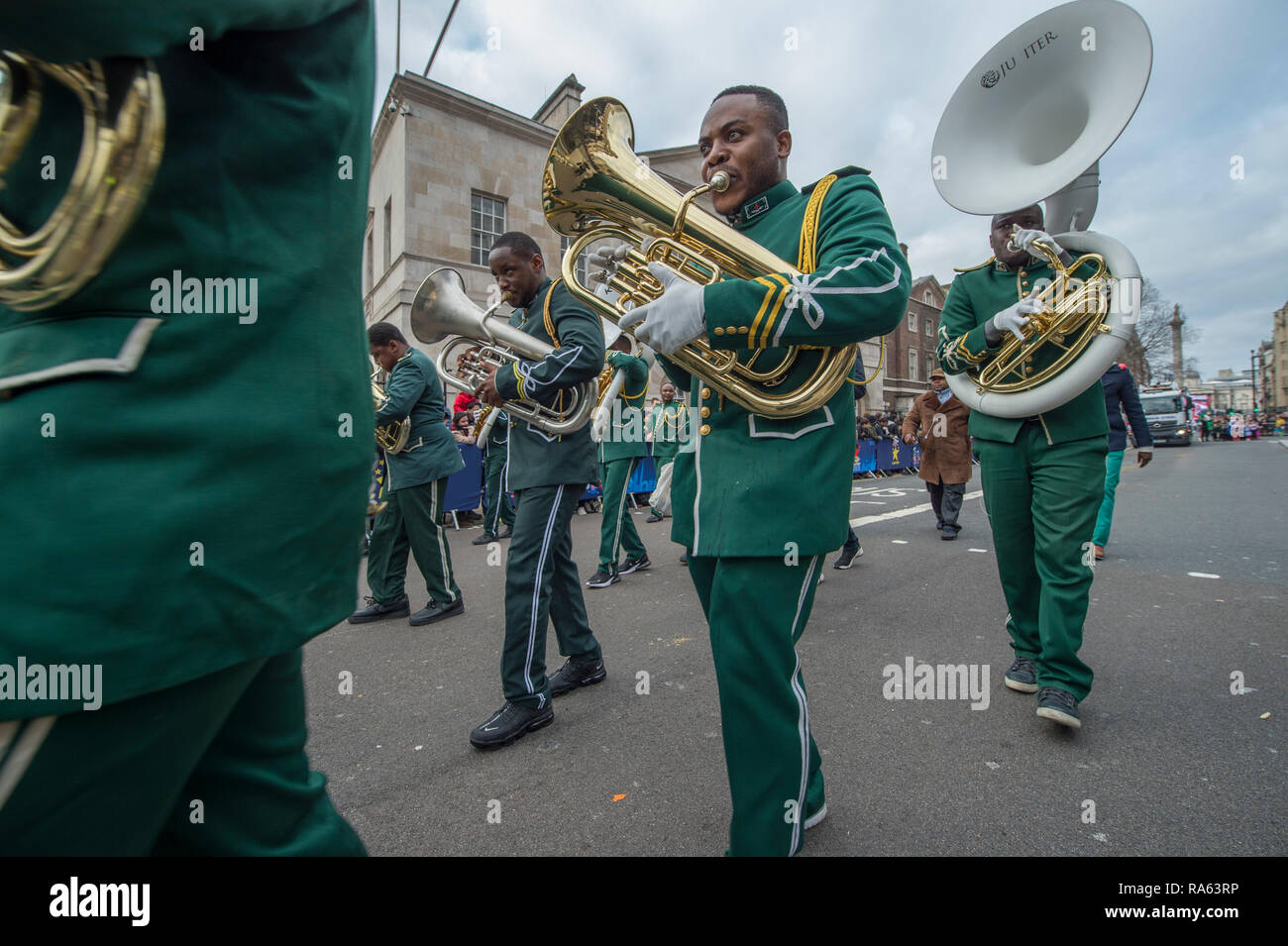 2019 London New Years Day Parade am 1. Januar, vom Piccadilly an Whitehall in London, UK. Credit: Malcolm Park/Alamy. Stockfoto