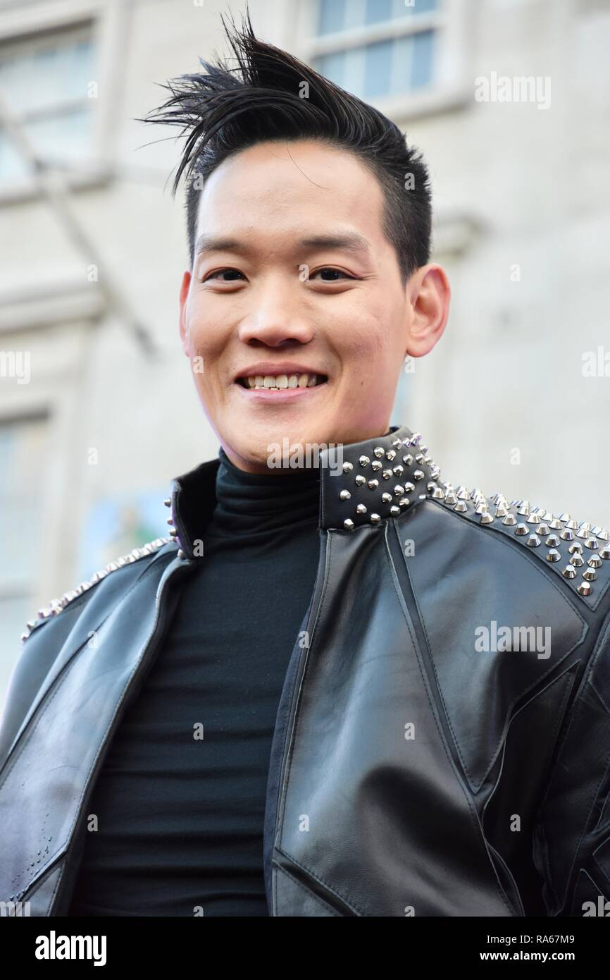 Andrew Lee, Mentalist und Illusionist, London's New Year's Day Parade, Whitehall, London, UK Stockfoto