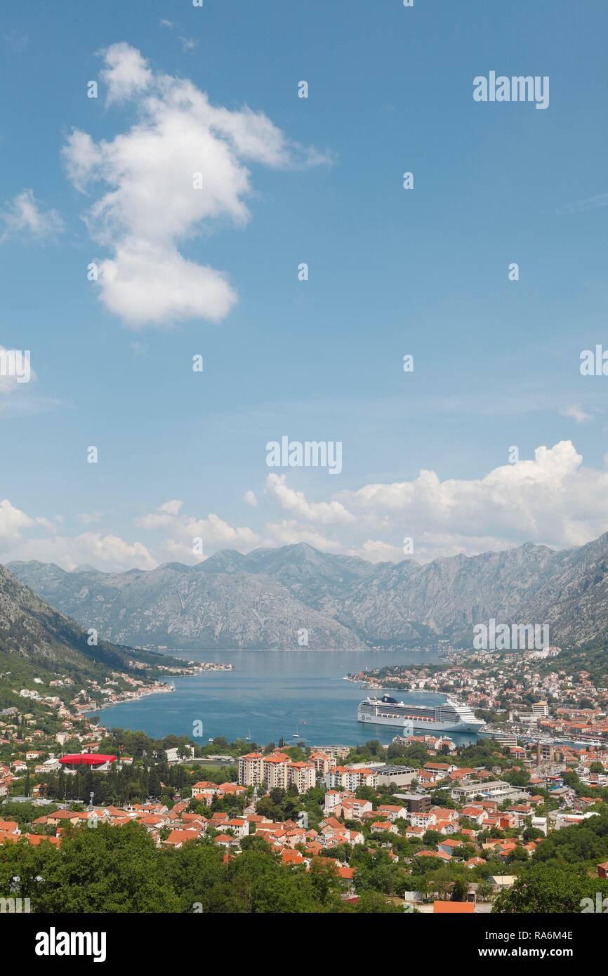 Kotor und die Bucht von Kotor Kotor, Montenegro, Provinz Stockfoto