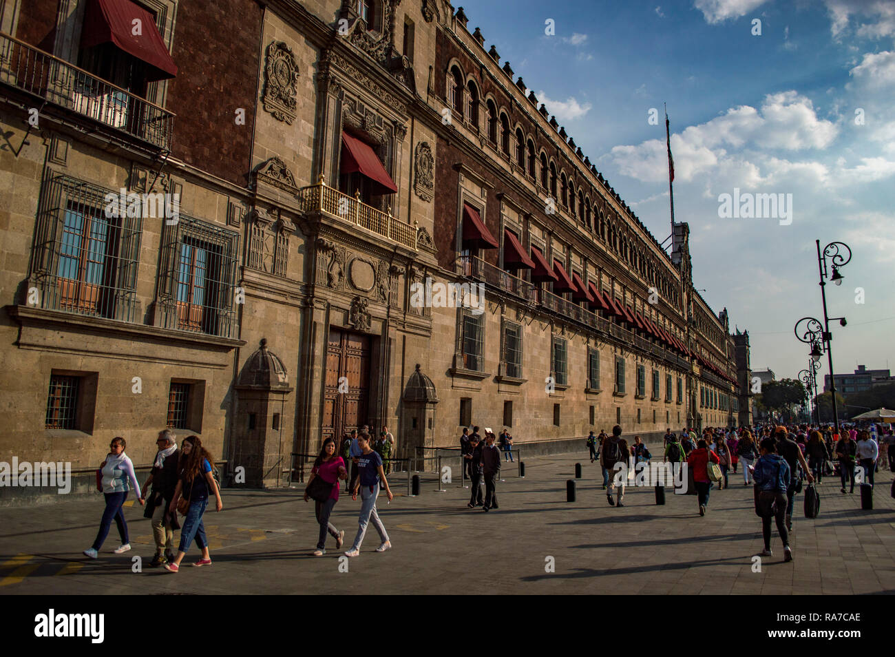 Der Palacio Nacional in der Zocalo in Mexico City, Mexiko Stockfoto