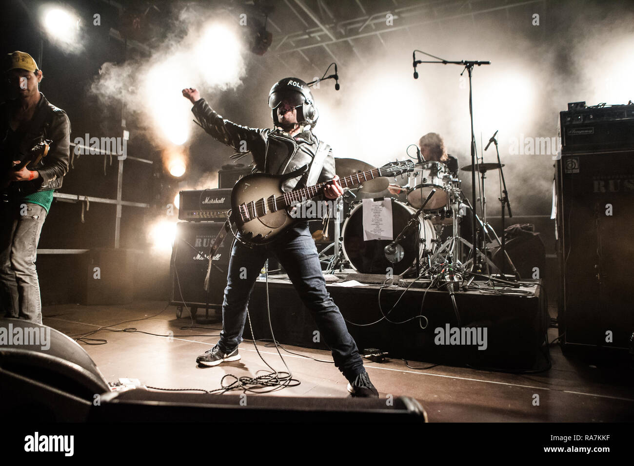 Die britischen Punk Band Atomic Suplex führt ein Live Konzert bei den Danish Music festival Dachrinne Insel Garage Rock Festival 2016. Dänemark, 20/08 2016. Ohne DÄNEMARK Stockfoto