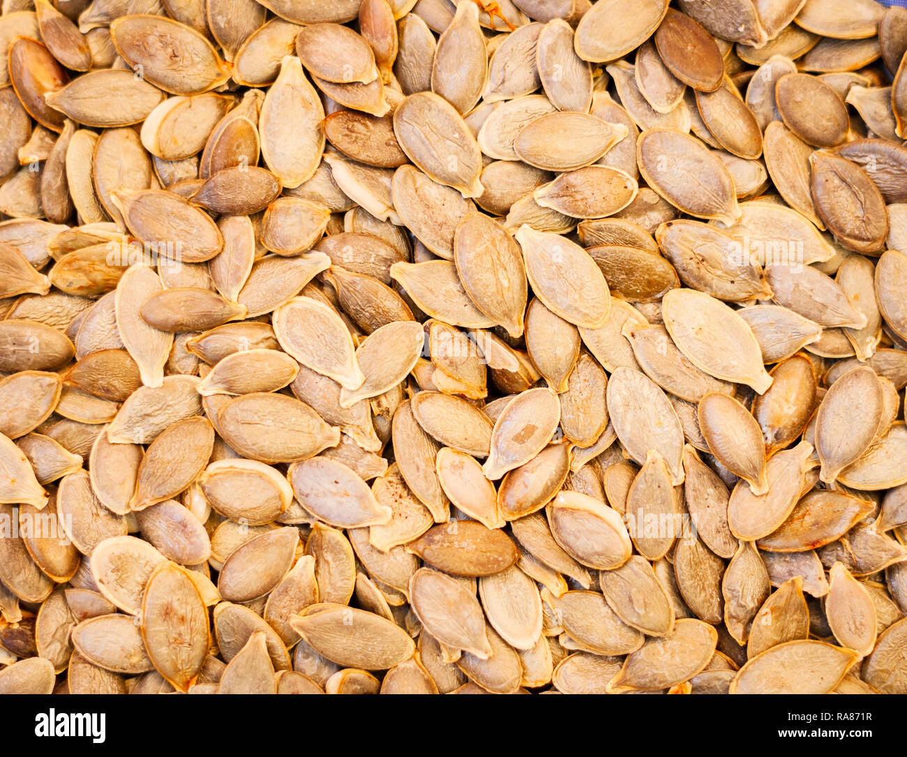 Kürbiskerne ohne Schale ganz nah - Kopieren Platz für Text Stockfoto