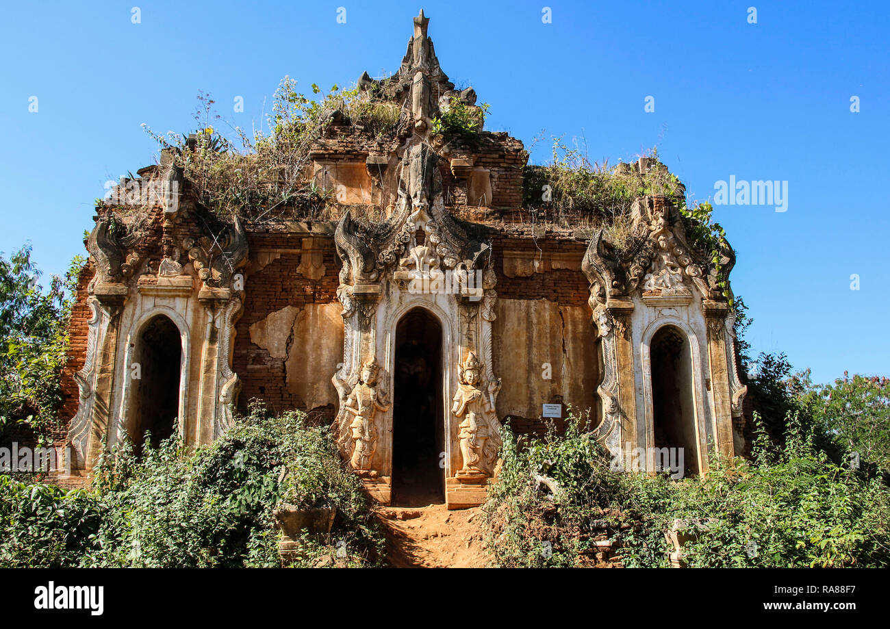 Shwe Inn Dain Pagode Komplex in Indein Dorf Inle Lake Myanmar (Birma) Stockfoto