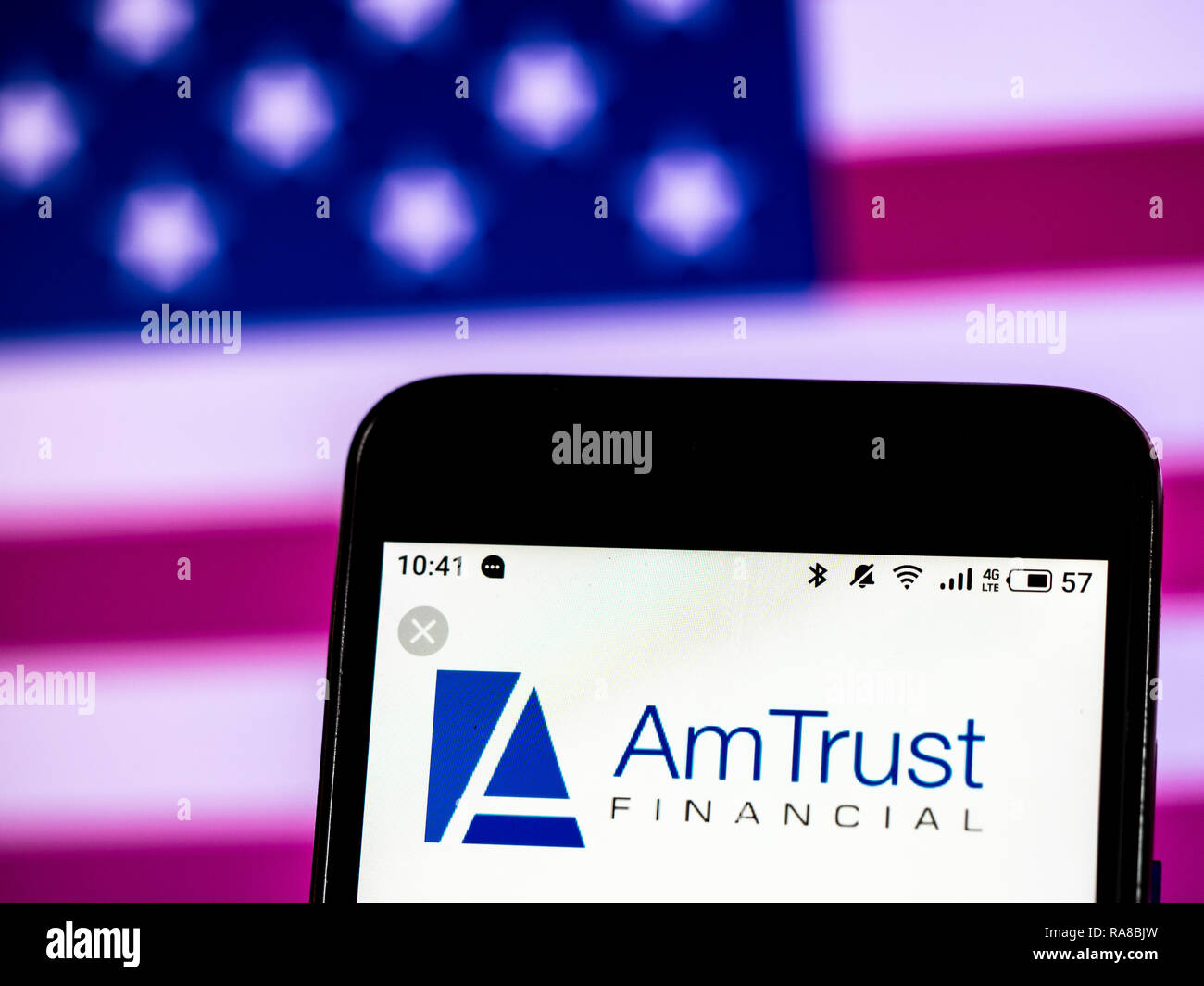 Kiew, Ukraine - Jan 2, 2019: AmTrust Financial Services Insurance Company Logo auf dem Smartphone angezeigt Stockfoto