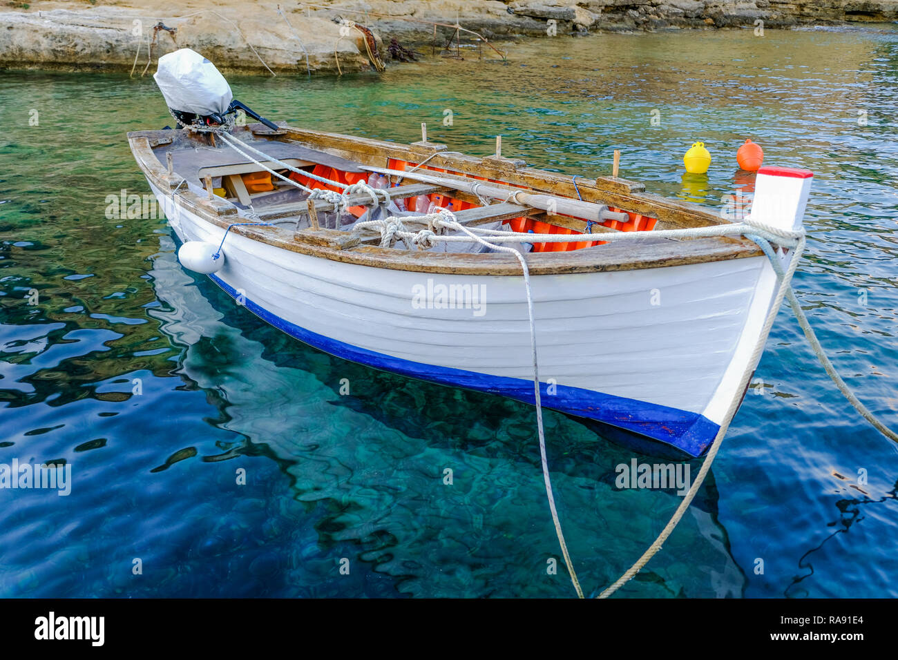 Hölzerne Angelboot/Fischerboot Stockfoto