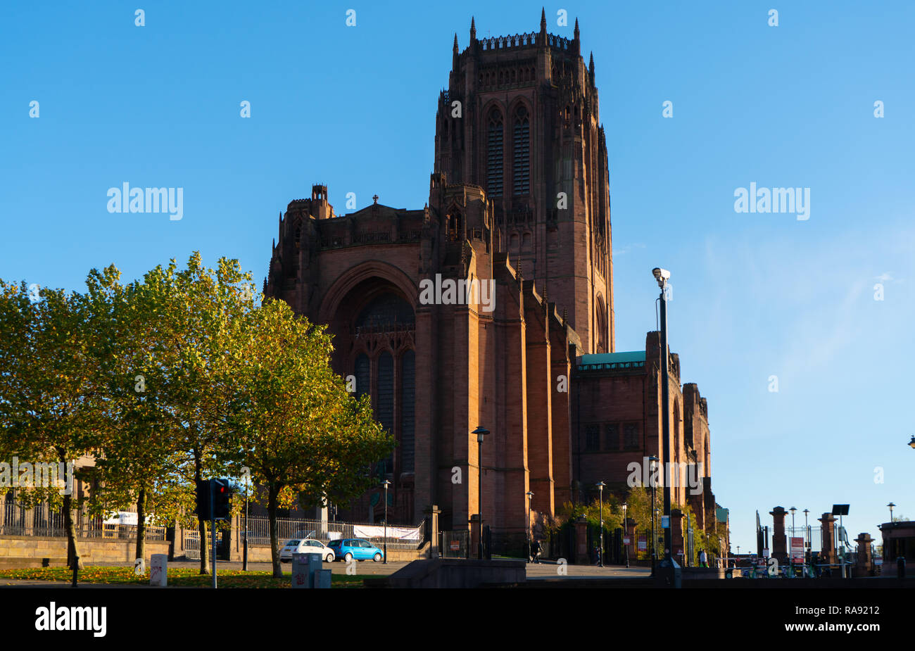 Anglikanische Kathedrale, St. James's Mount, Liverpool. Bild im November 2018 getroffen. Stockfoto