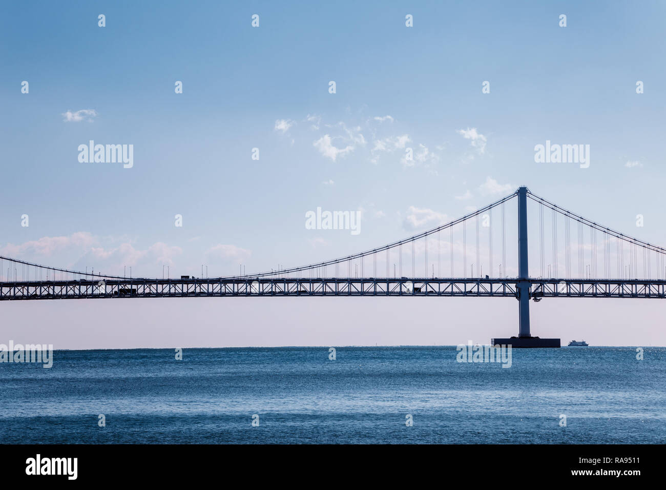 Gwangan Brücke mit Strand in Busan, Korea Stockfoto