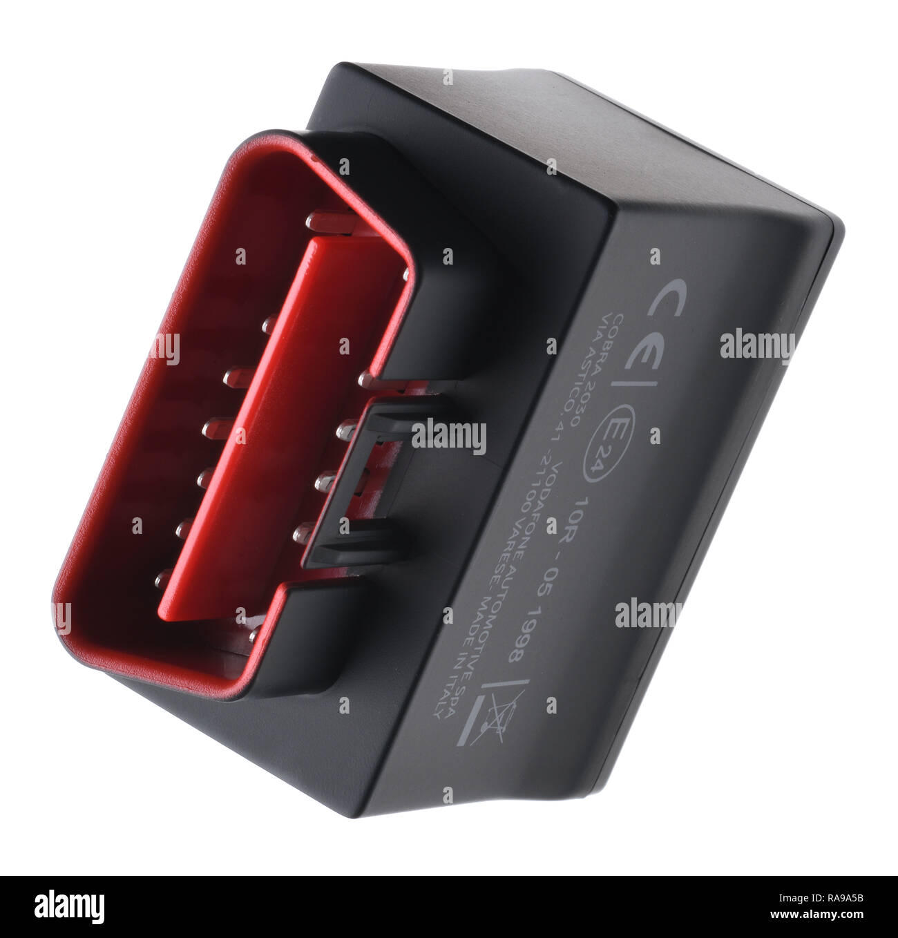 V-Auto von Vodafone physisch stellt eine Verbindung zu Ihrem Auto ihre Reisen zu verfolgen, sie aufmerksam zu, wo es geparkt ist und warnen im Falle eines Unfalls. Stockfoto