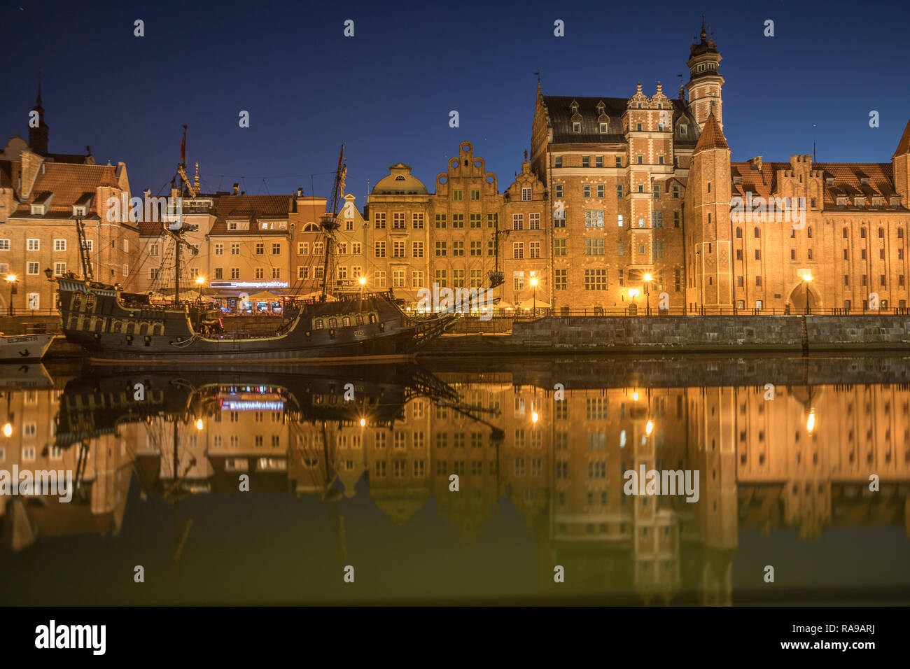 Nachtansicht von Danzig Stadt Stockfoto