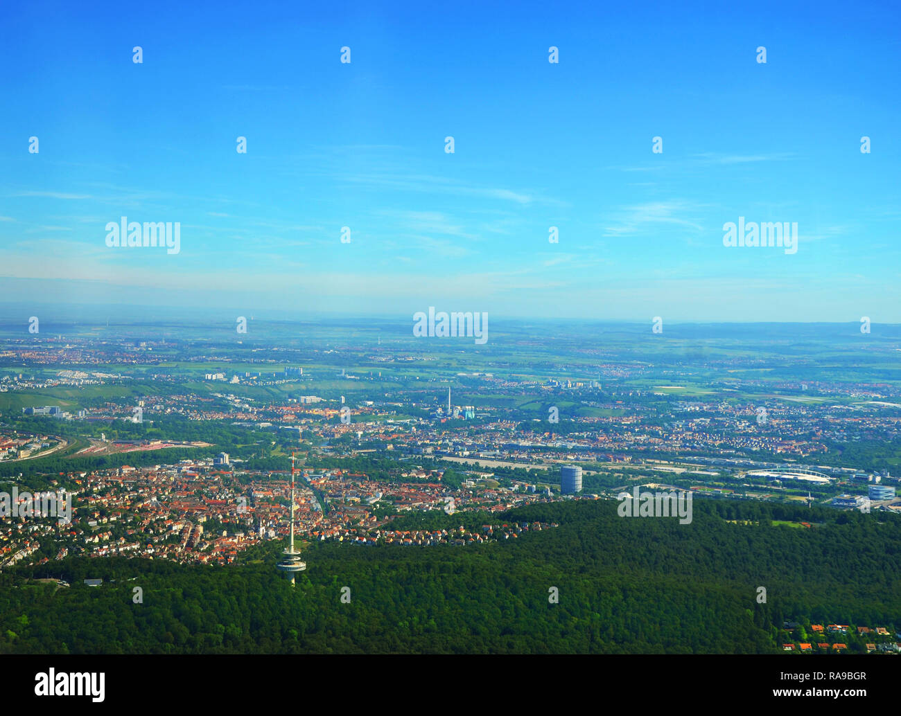 Fernsehturm Stuttgart im Süden Deutschlands, Luftaufnahme Stockfoto