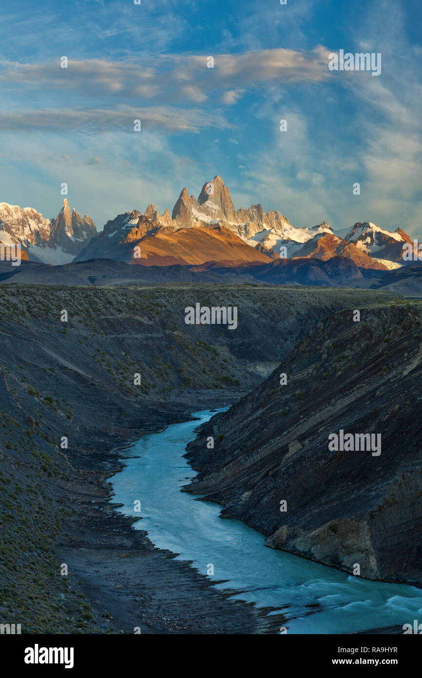 Mount Fitz Roy im frühen Morgenlicht in Patagonien, Argentinien. Stockfoto