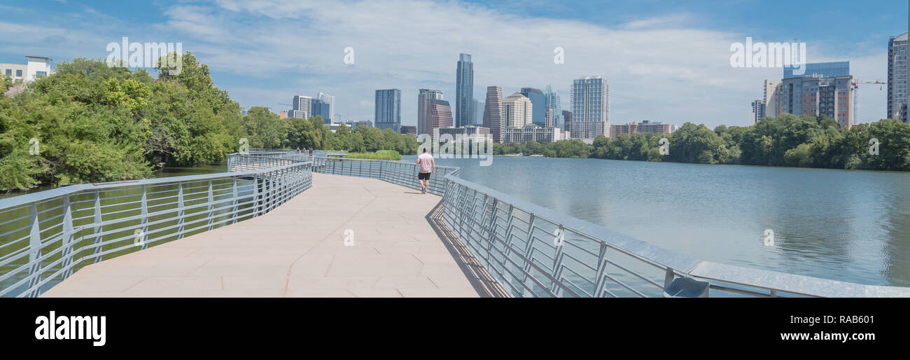 Panoramablick genießen Outdoor- Aktivitäten auf dem Boardwalk in d Stockfoto