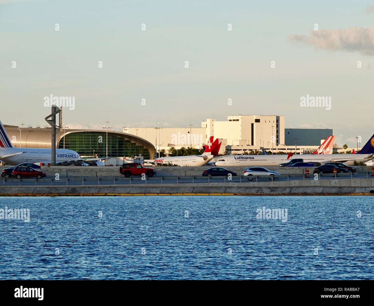 Internationaler flughafen miami mia terminal Fotos und Bildmaterial