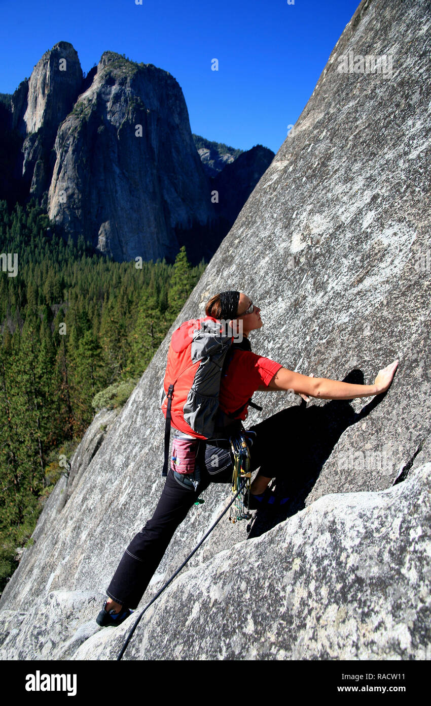 Kletterer in Aktion im Yosemite Valley, Kalifornien, Vereinigte Staaten von Amerika, Nordamerika Stockfoto