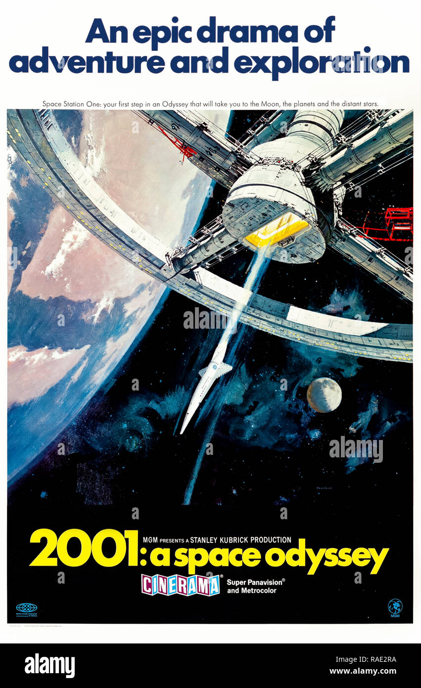 2001: A Space Odyssey (1968) von Stanley Kubrick Regie und Hauptdarsteller Keir Dullea, Gary Lockwood, William Sylvester und Leonard Rossiter. Eine geheimnisvolle schwarze Monolithen auf dem Mond aufgedeckt und eine Mission gestartet, deren Herkunft und Bedeutung zu entdecken. Stockfoto