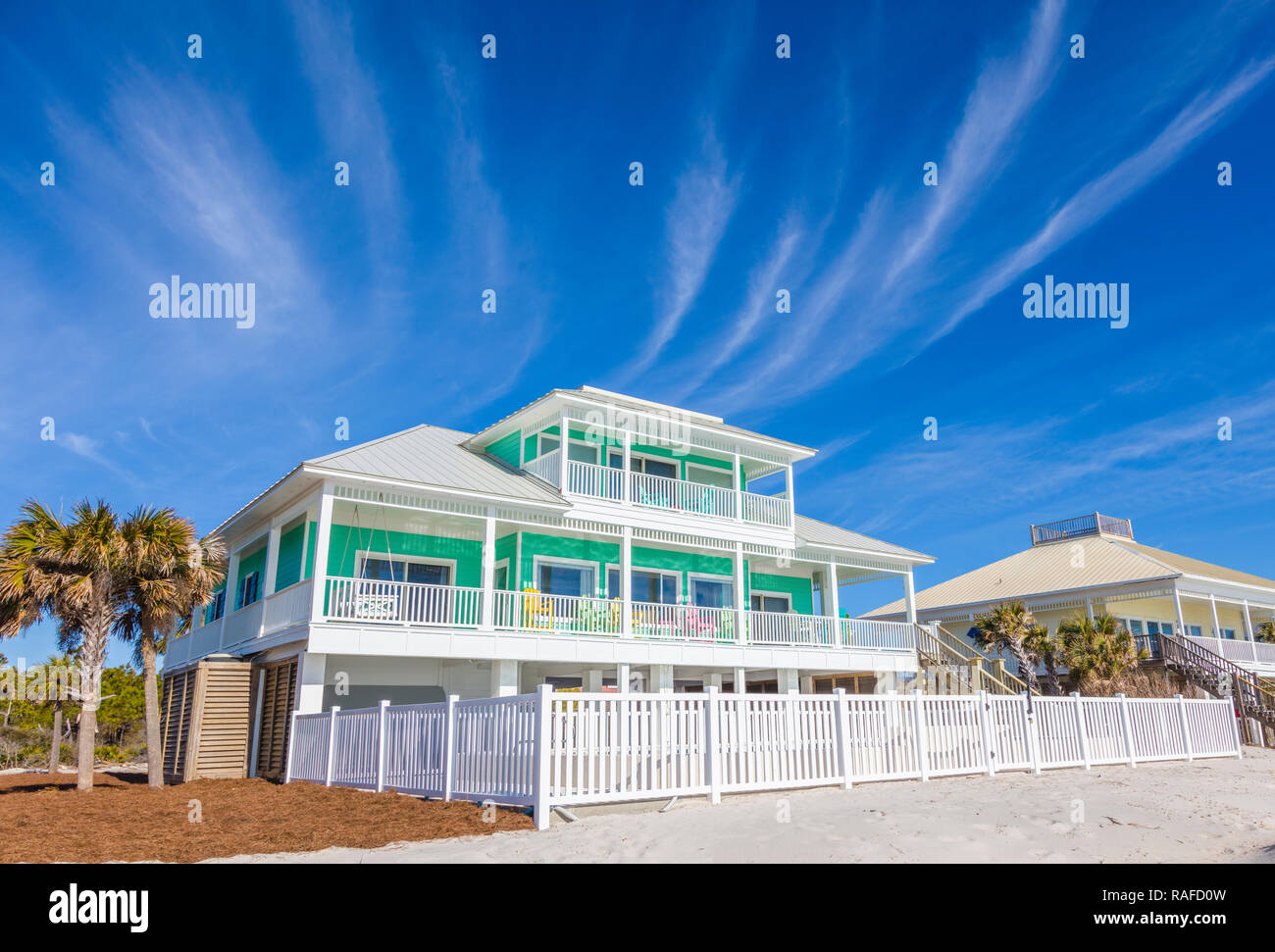 Häuser am Golf von Mexiko Strand auf St. George Island im pfannenstiel oder vergessene Küste von Florida in den Vereinigten Staaten Stockfoto