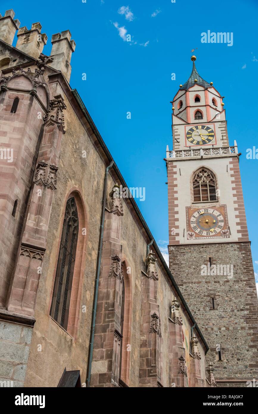 St. Nikolaus Pfarrkirche, parrocchia San Nicolò, Altstadt, Meran, Südtirol, Trentino, Italien Stockfoto