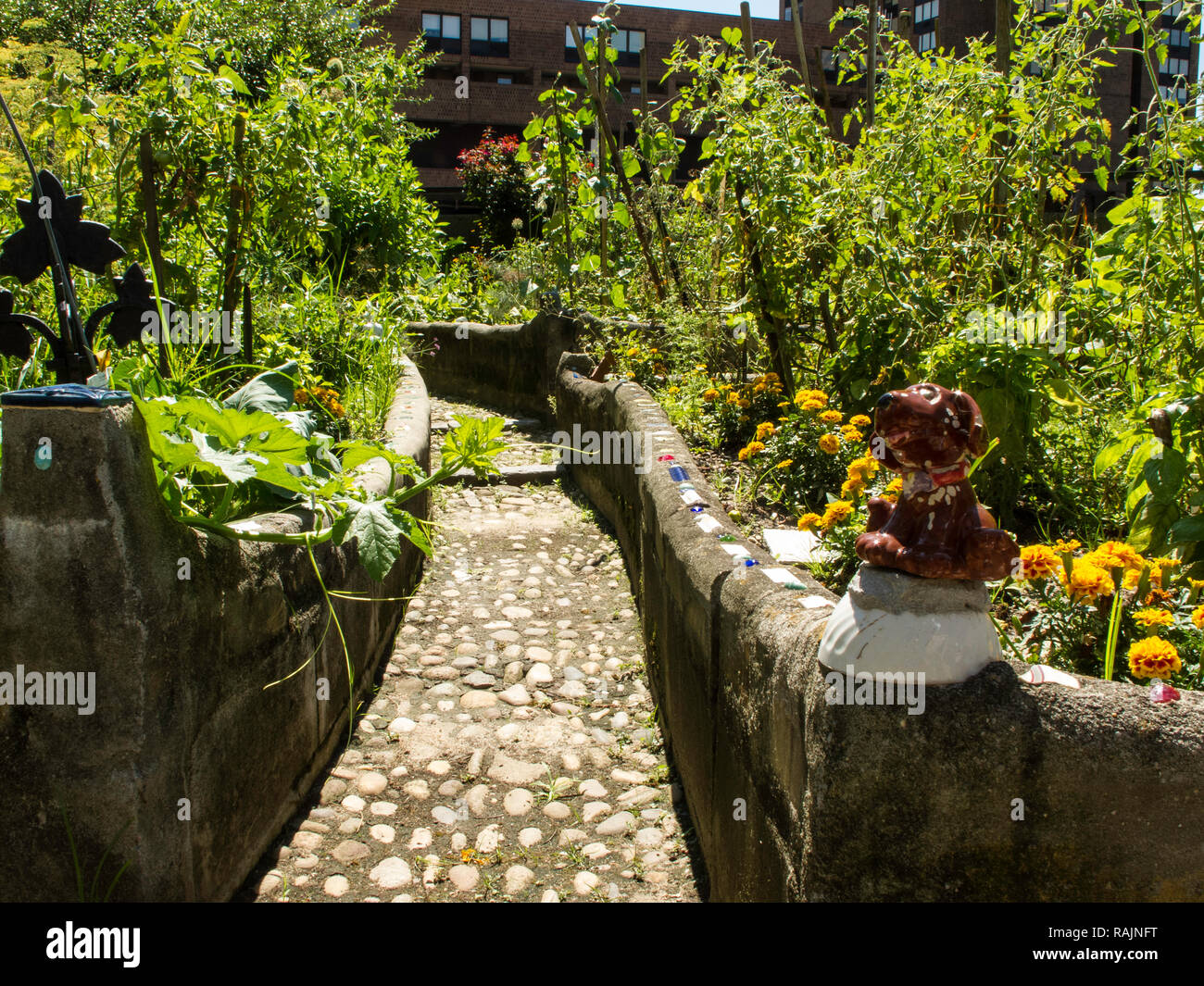 Garten Statuen im Bellevue Nüchternheit Garten, NYU Medical Center, New York Stockfoto