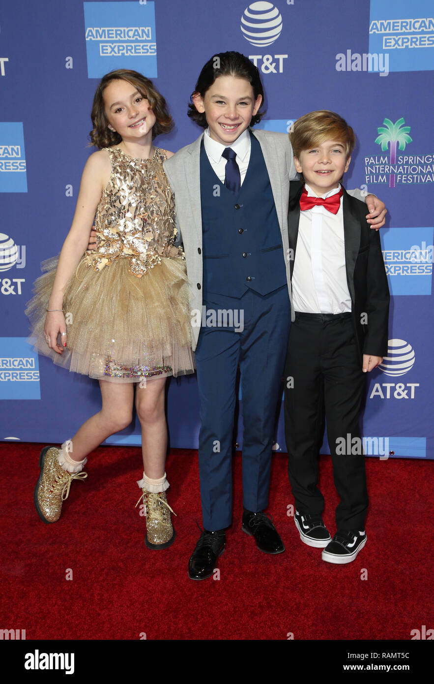 Palm Springs, Ca. 3 Jan, 2019. Pixie Davies, Joel Dawson, Nathanael Saleh, an der 2019 Palm Springs International Film Festival Awards Gala im Kongresszentrum Palm Springs in Palm Springs, Kalifornien, am 3. Januar 2019. Credit: Faye Sadou/Medien Punch/Alamy leben Nachrichten Stockfoto