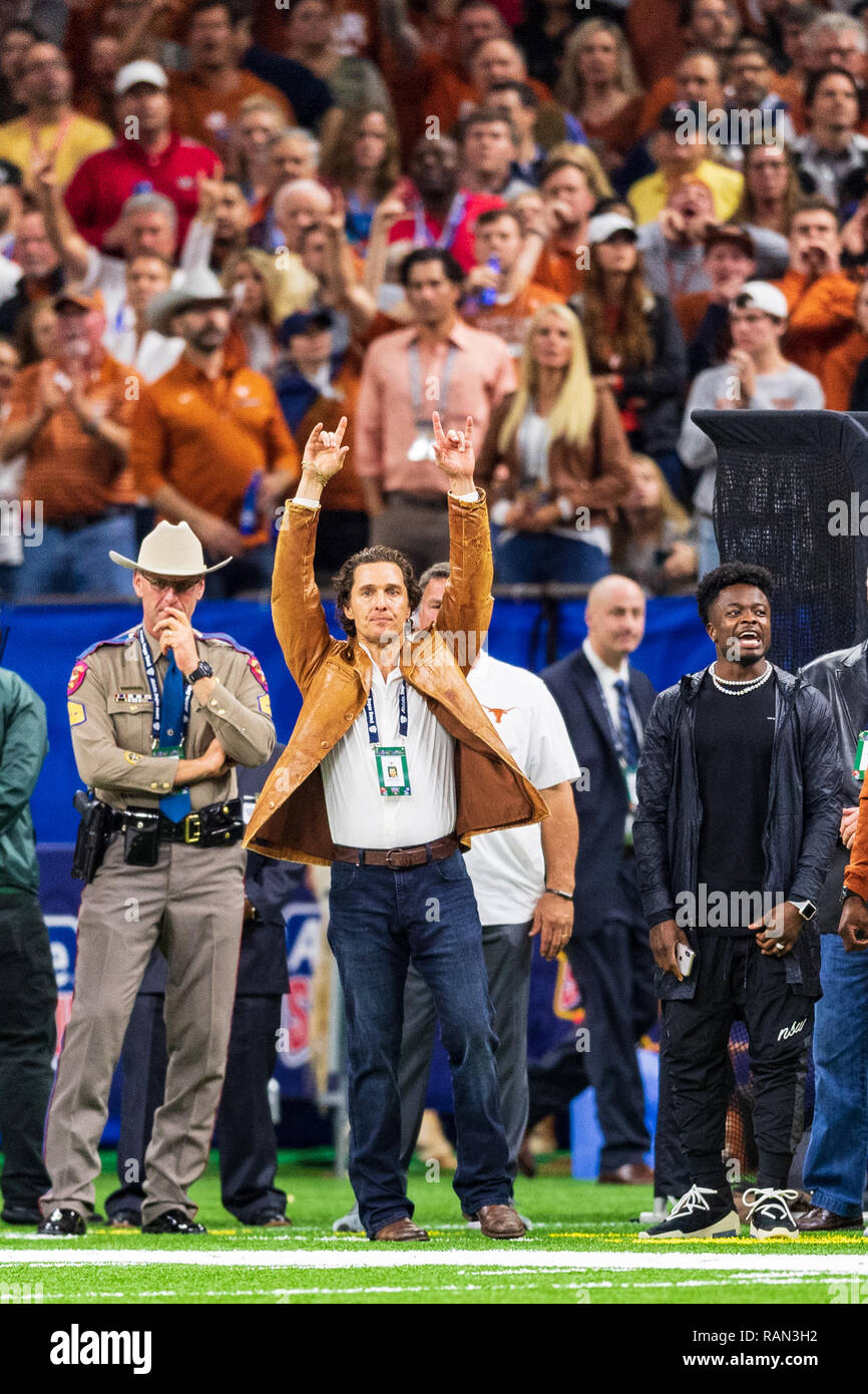 Matthew McConaughey während der Allstate Sugar Bowl NCAA College Football Bowl Spiel zwischen Georgien und Texas am Dienstag Januar 1, 2019 im Mercedes-Benz Superdome in New Orleans, LA. Jakob Kupferman/CSM Stockfoto