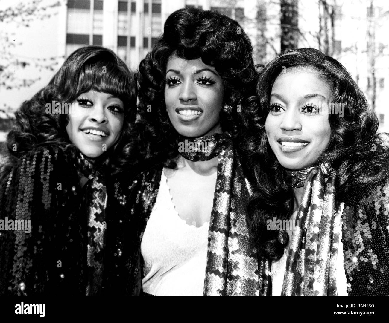 Three degrees Fotos und Bildmaterial in hoher Auflösung Alamy