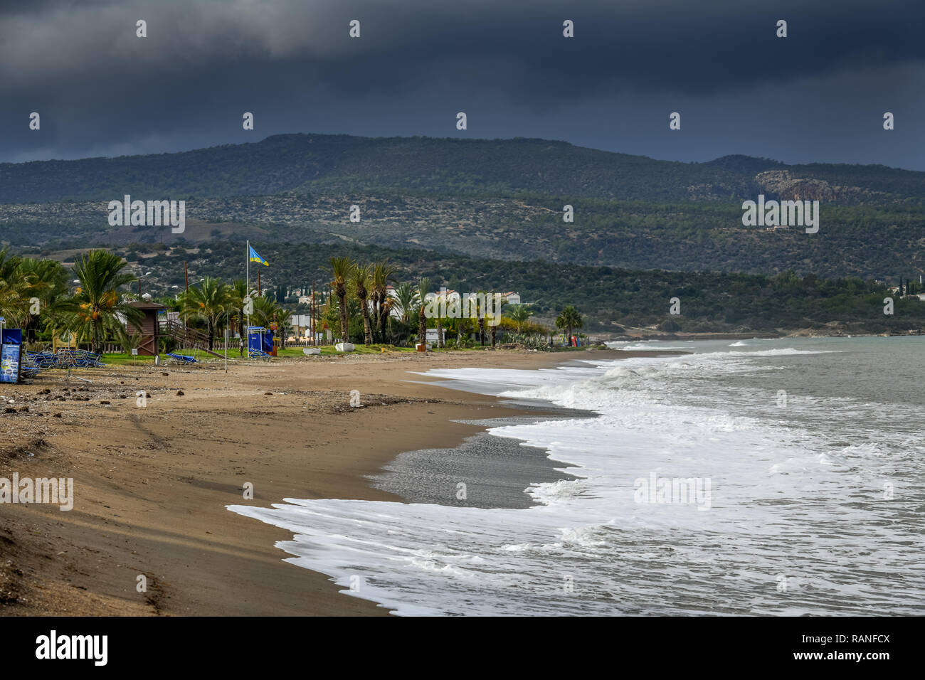 Strand, Latsi, Zypern, Strang, Zypen Stockfoto