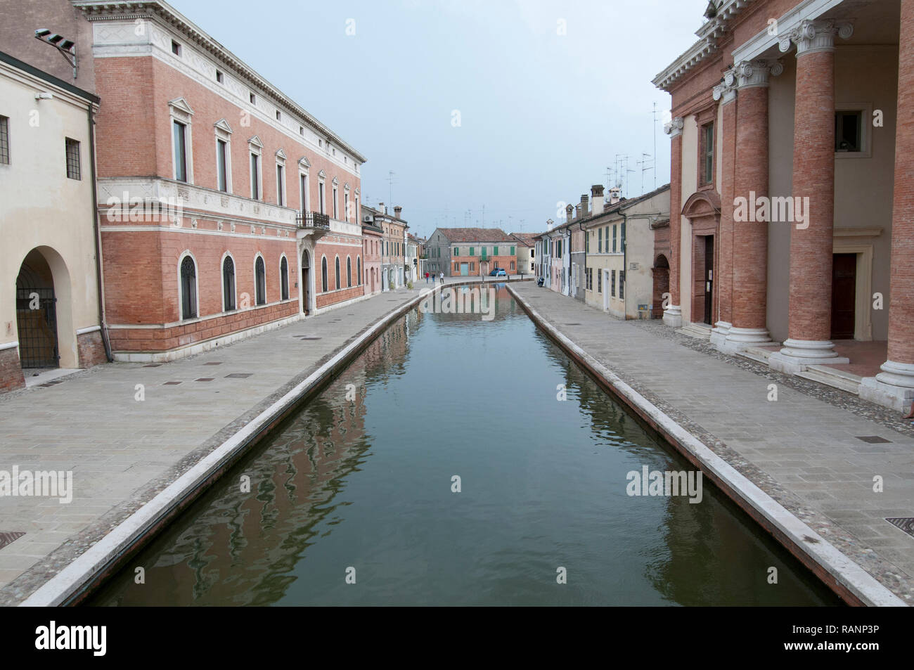 Comacchio e i suoi Canali, Emilia Romagna, Italien Stockfoto