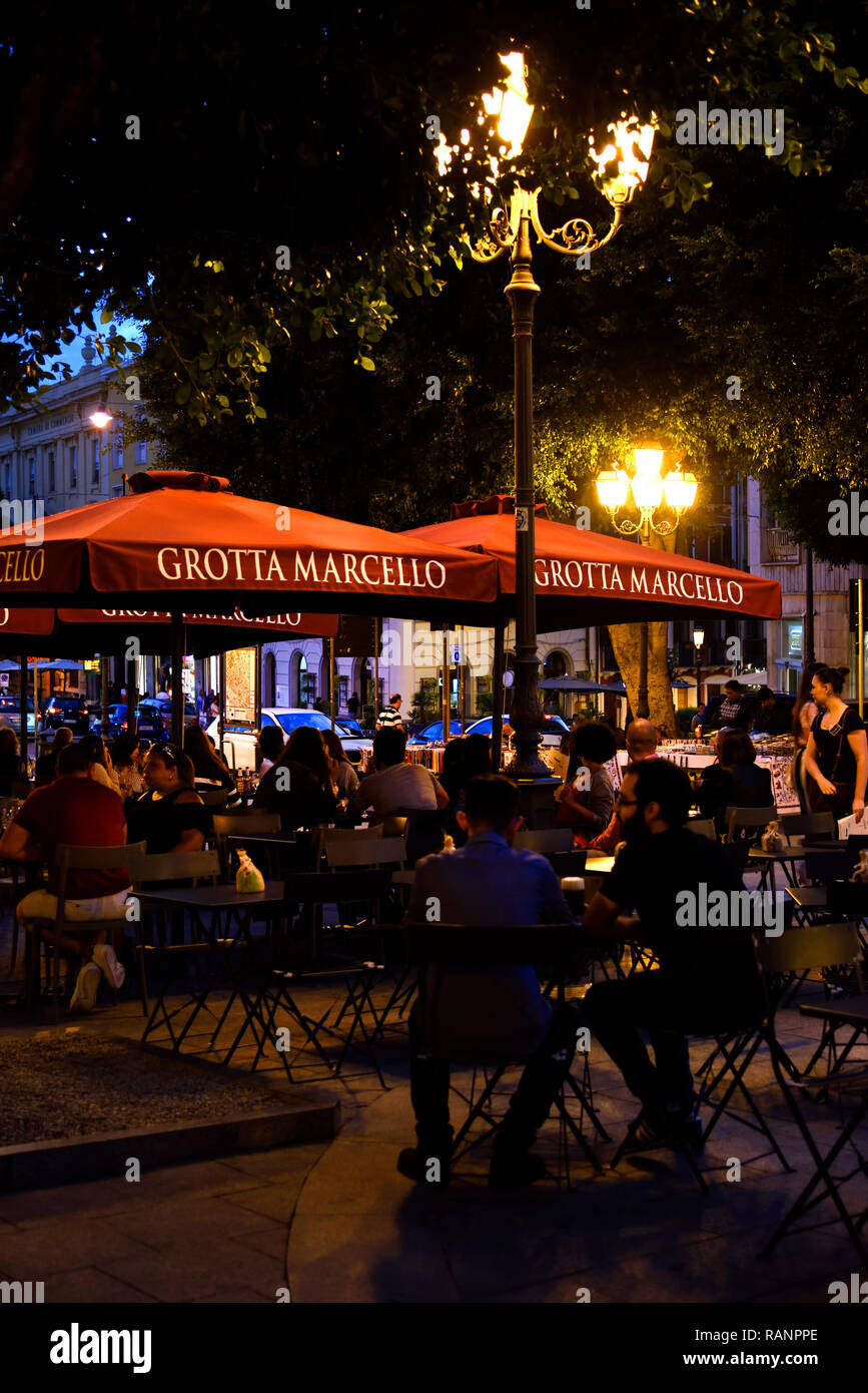Piazza Yenne Cagliari Sardinien Italien Stockfoto