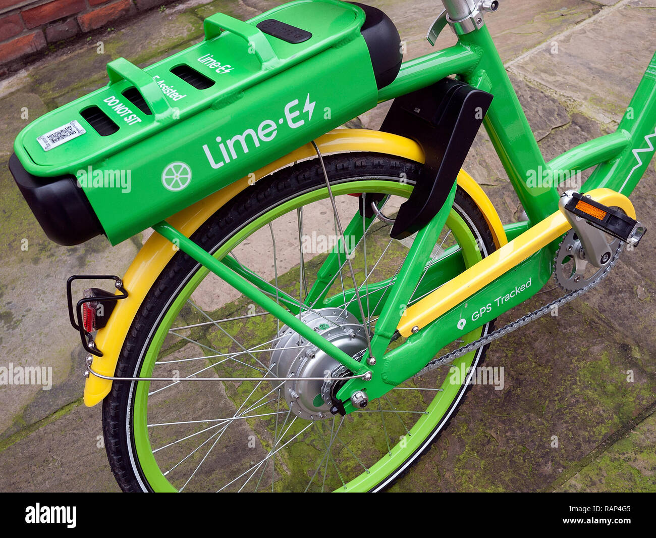Kalk E Fahrradvermietung auf einer Londoner Straße geparkt. Stockfoto