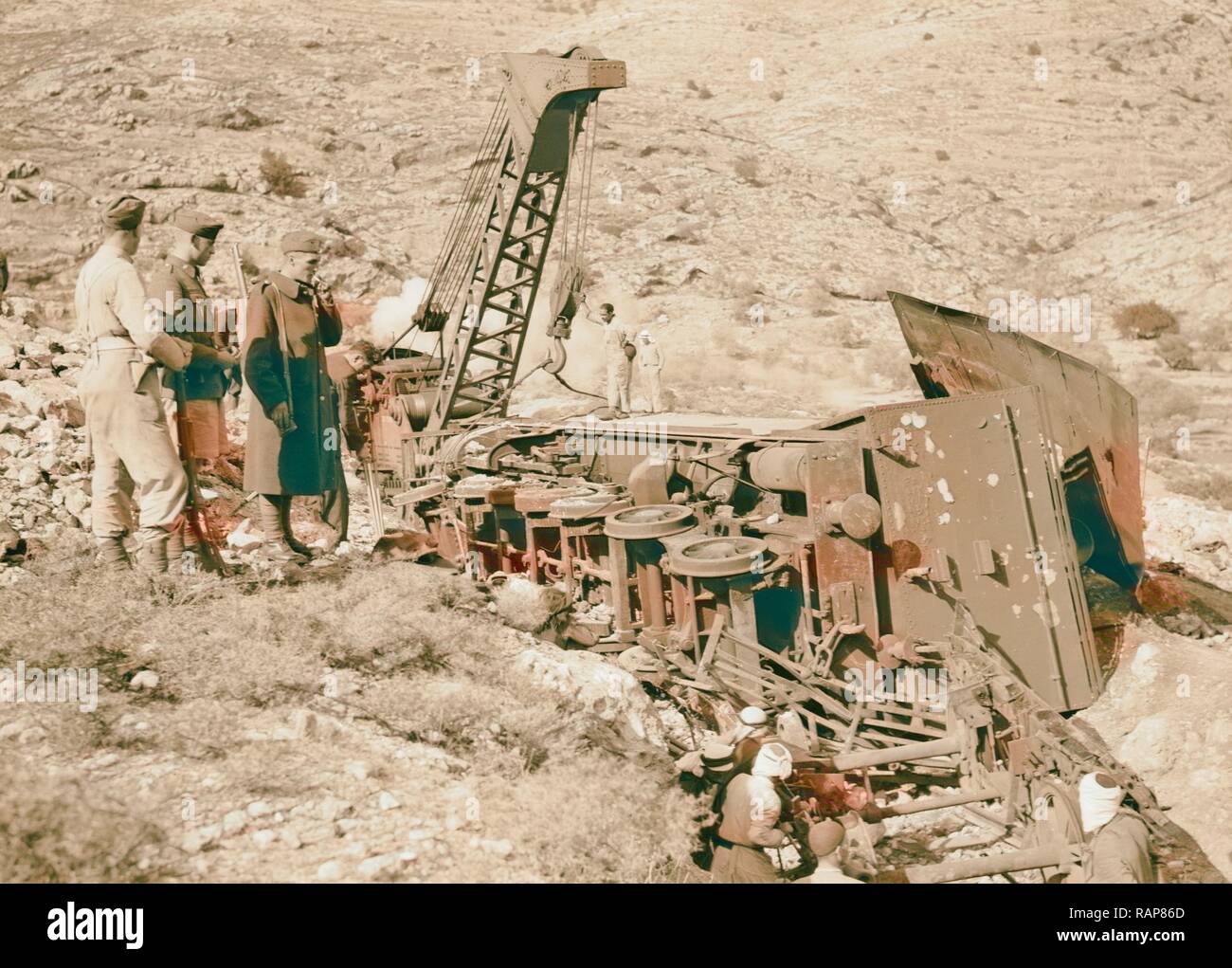 G.O.C. visits umgeworfen Lokomotive auf der Jerusalemer Lydda Eisenbahnlinie Kabel eingestellt wird aufgelöster Neuerfundene zu erhöhen Stockfoto