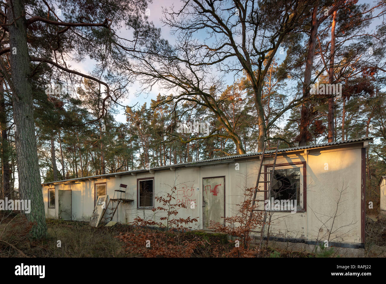 Prerow Deutschland 30 Dezember 2018 Blick Auf Die Alte Kaserne Der Ehemaligen Zentralen Training Center Zaz Der Gesellschaft Fur Sport Und Technik G Stockfotografie Alamy