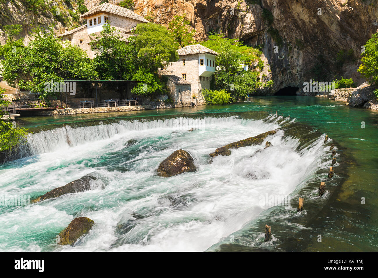 Historische Derwisch Kloster Blagaj Tekke, Blagaj, Bosnien und Herzegowina. Stockfoto