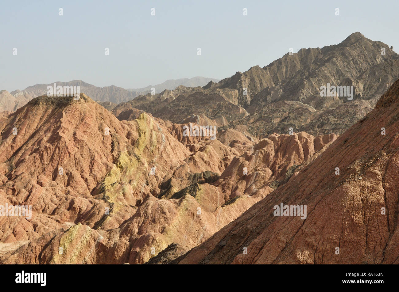 Danxia in rotem Sandstein, die in den Nationalen geopark von Zhangye, Gansu, China Stockfoto
