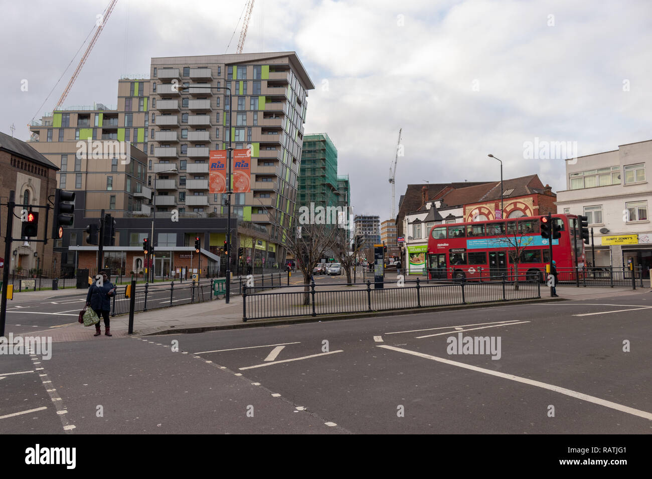 Blick nach Westen von Harrow Road in Richtung High Road, Wembley, Stockfoto