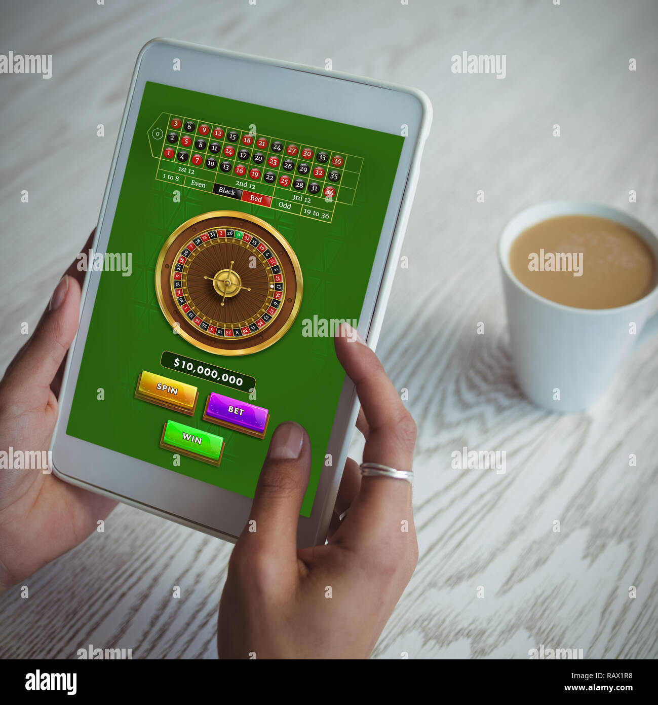 Das zusammengesetzte Bild im online roulette spiel Stockfoto