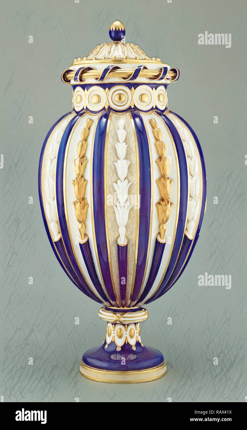 Vase (Vase à chaîne oder Vase à Côte de Melone), Sèvres Manufaktur, Französisch, aktive 1756 - Heute, Design zurückzuführen auf eine Neuerfundene Stockfoto