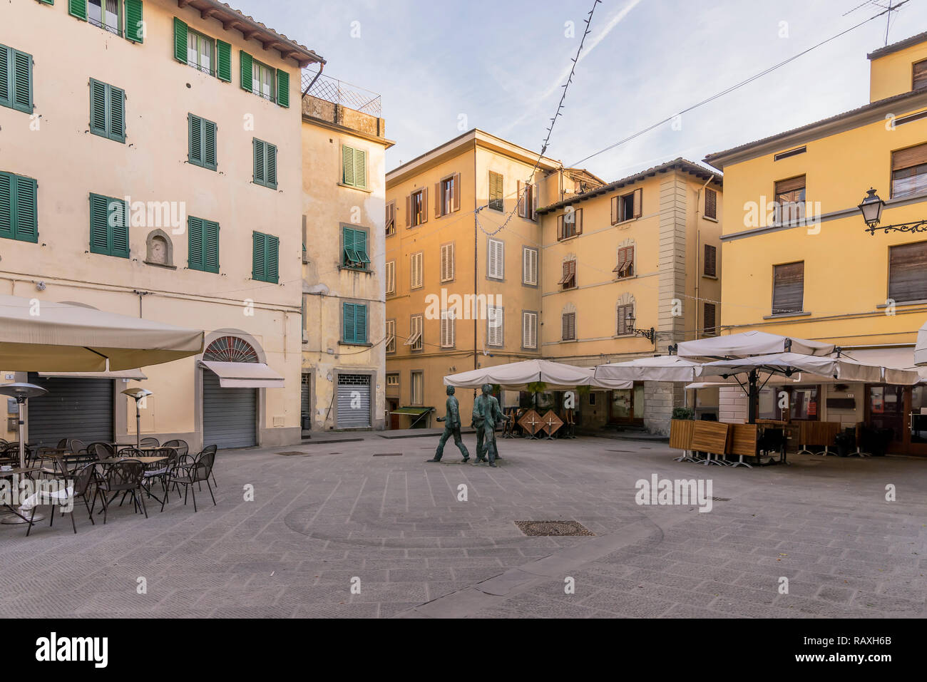 Die schöne Piazzetta dell'Ortaggio in einem Moment der absoluten Ruhe, Pistoia, Toskana, Italien Stockfoto