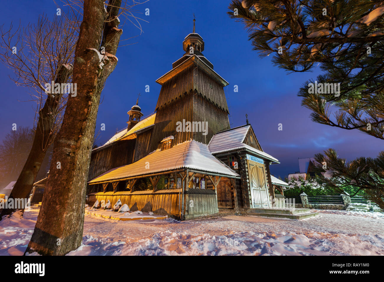 Kirche des Hl. Johannes des Evangelisten in Zakopane. Zakopane, Kleinpolen, Polen. Stockfoto